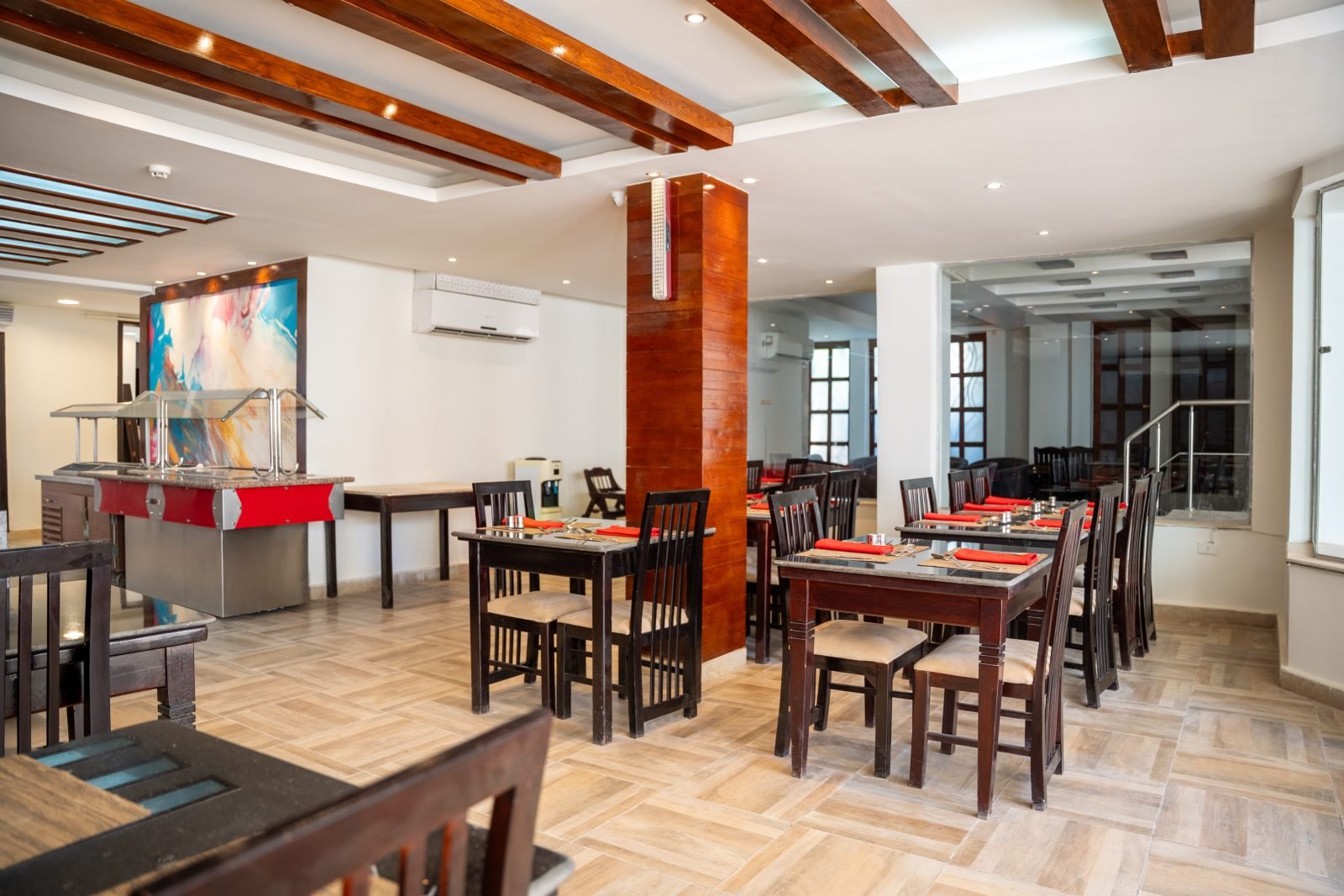 Fantasia Hotel — dining