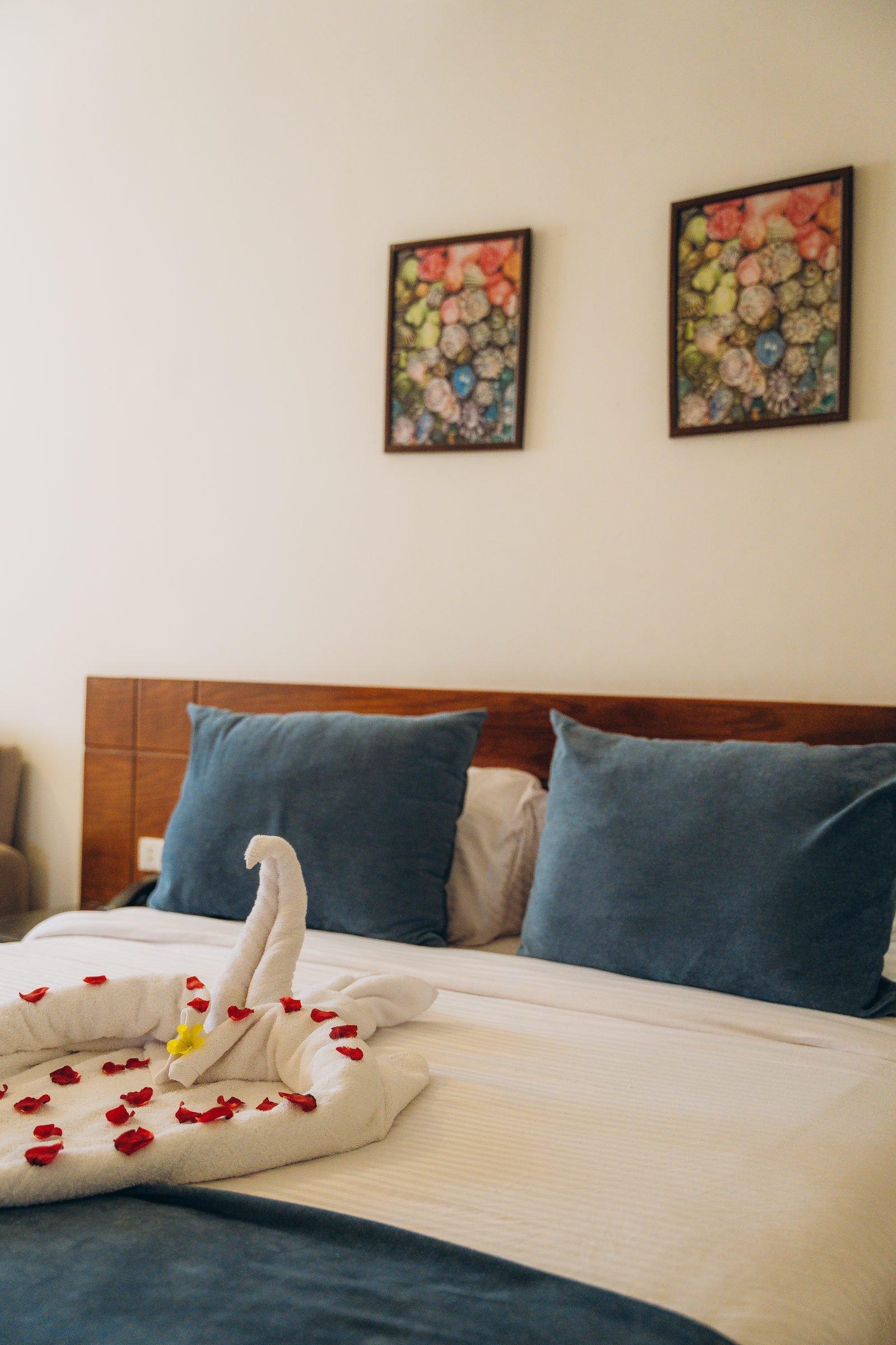 Fantasia Hotel — rooms